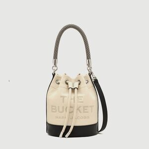 NWT Marc Jacobs The Colorblock Leather Bucket Bag